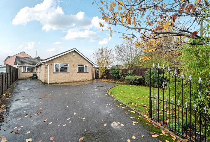 3 Bedroom Bungalow For Sale In Church Road, Frampton Cotterell, Bristol, Gloucestershire, BS36