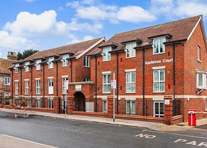 2 Bedroom Apartment For Sale In Appletree Court, High Street, ME8