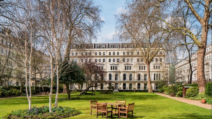 1 Bedroom Flat To Rent In Kensington Gardens Square, London, W2