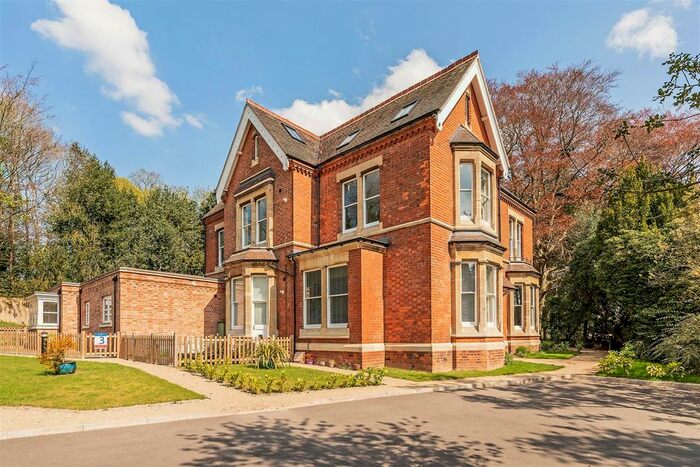 2 Bedroom Flat To Rent In Apartment, Elm Bank, North Avenue, Coventry, West Midlands, CV2