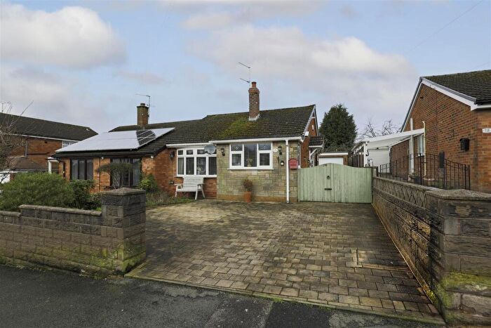 2 Bedroom Semi-Detached Bungalow For Sale In Scarratt Drive, Forsbrook, ST11