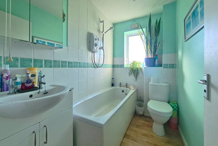 2 Bedroom Terraced House For Sale In Hazledean Road, Cheltenham, GL51