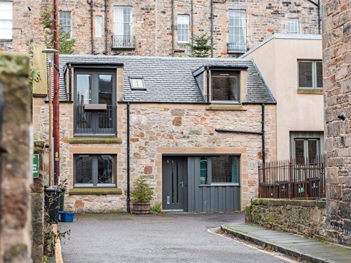 2 Bedroom Semi Detached House For Sale In Cumberland Street South East Lane, New Town, Edinburgh, EH3