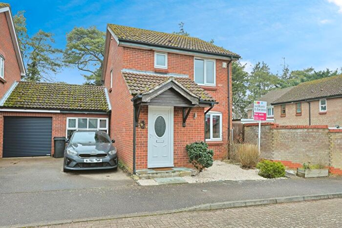 3 Bedroom Detached House For Sale In Hamilton Close, Swaffham, PE37