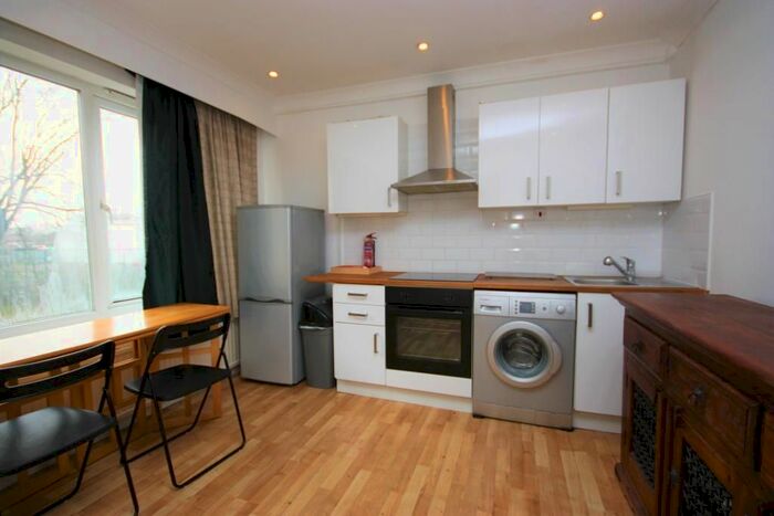 1 Bedroom Flat To Rent In East Acton Lane, East Acton, London, W3