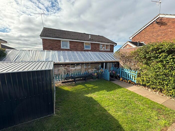 4 Bedroom Detached House For Sale In Regency Close Weedon Northants, NN7