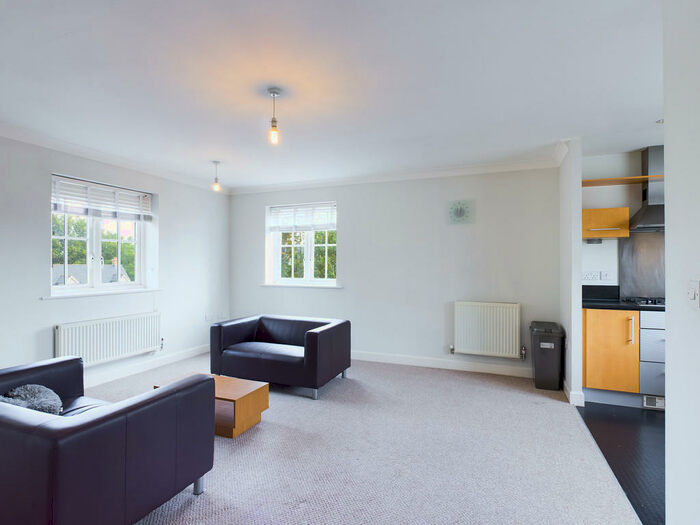 2 Bedroom Penthouse To Rent In Tarrett Drive, Colchester, CO1