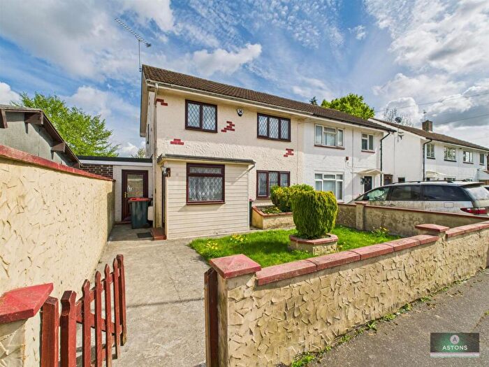 3 Bedroom House To Rent In Coney Close, Crawley, RH11