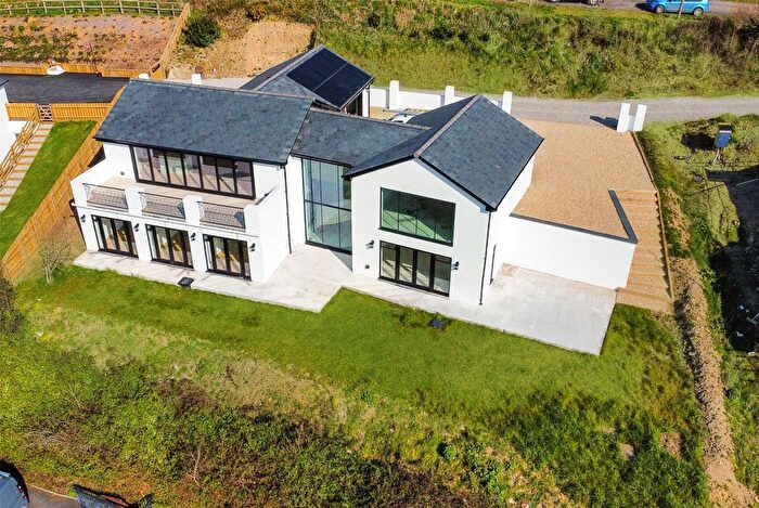 4 Bedroom Detached House For Sale In Whitemoor Hill, Bishops Tawton, Barnstaple, EX32