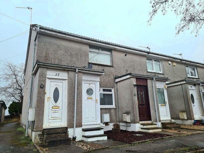 1 Bedroom Flat To Rent In Stanmore Crescent, Lanark, ML11