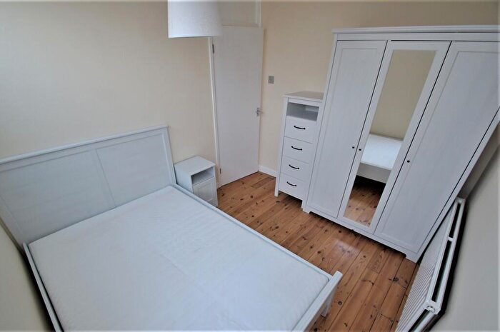 4 Bedroom Terraced House To Rent In Stoke Park Mews, Coventry, CV2
