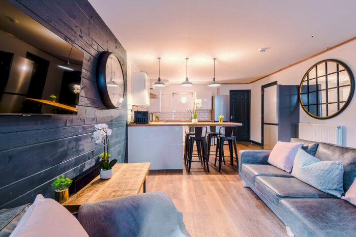 5 Bedroom Property To Rent In Flat, Shoe & Boot Factory, Leicester, LE2