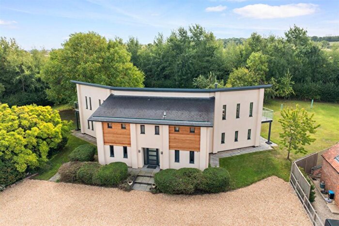 4 Bedroom Detached House For Sale In Milcote Road, Welford On Avon, Stratford-Upon-Avon, CV37