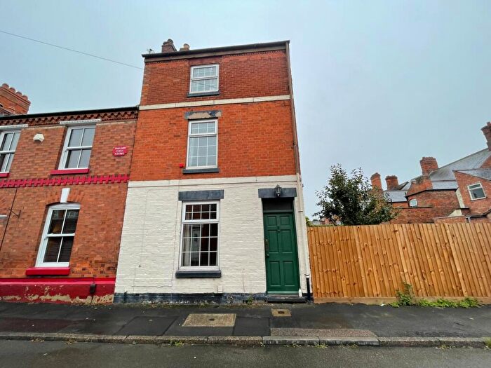 3 Bedroom Semi-Detached House To Rent In George Street, Melton Mowbray, LE13