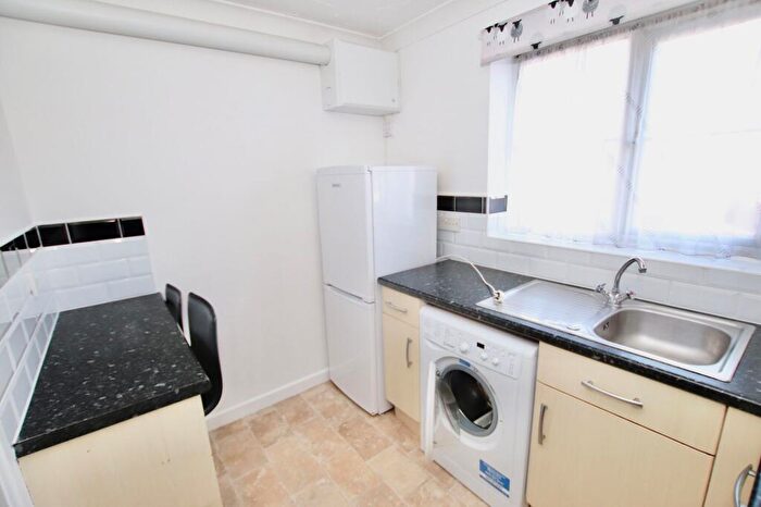 Studio To Rent In Kitchener Road, Southampton, SO17