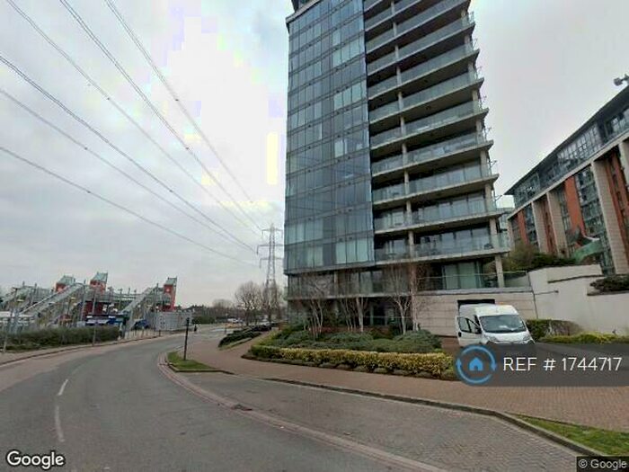 3 Bedroom Flat To Rent In Ross Apartments, London, E16