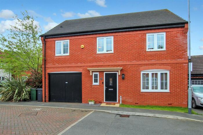 4 Bedroom Detached House For Sale In St. Helens Lane, Appleby Magna, Swadlincote, DE12