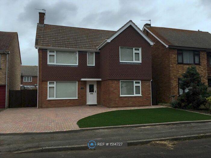 4 Bedroom Detached House To Rent In Queenborough Road, Sheerness, Isle Of Sheppey, ME12