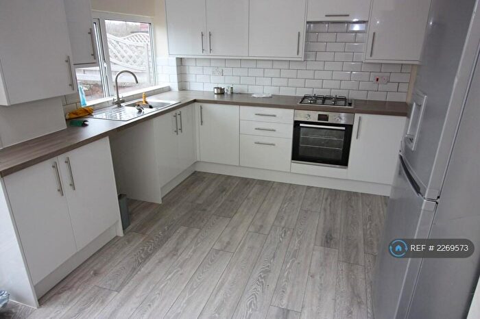 3 Bedroom Terraced House To Rent In Iddesleigh Road, Exeter, EX4