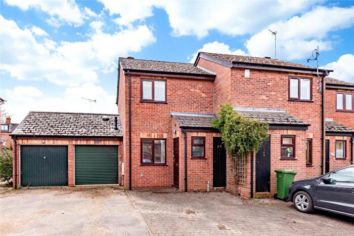 2 Bedroom End Of Terrace House For Sale In Eyot Place, Iffley Fields, Oxford, OX4