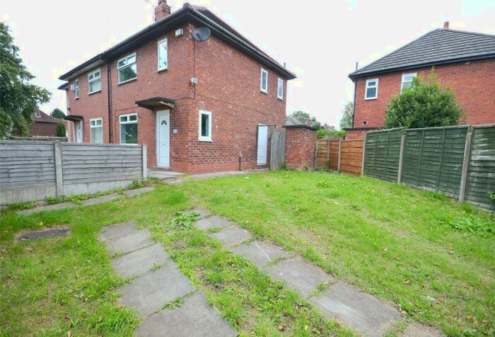2 Bedroom Semi-Detached House To Rent In Riverbank Walk, Manchester, Greater Manchester, M20