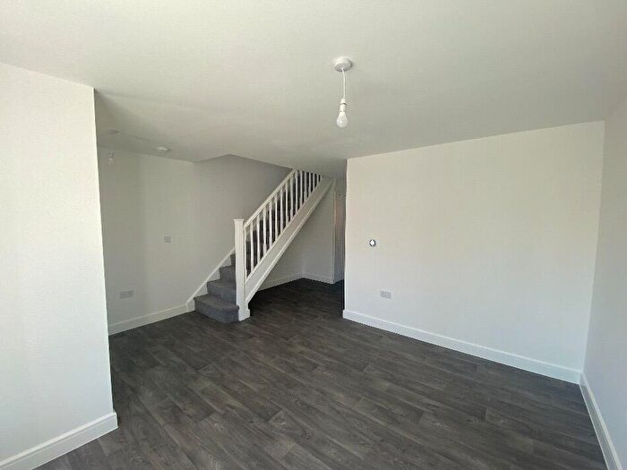 2 Bedroom Semi-Detached House For Sale In Chaulden Meadows, Oldhill Road, Hemel Hempstead, HP1