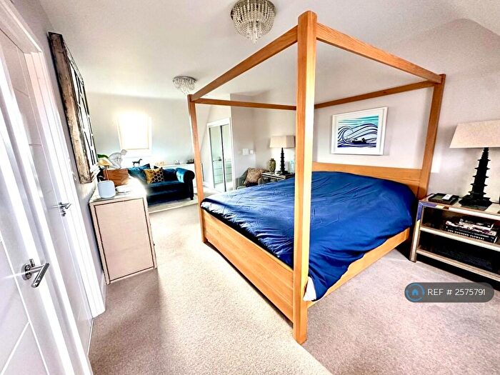 3 Bedroom Terraced House To Rent In Gilbert Hannam Close, Midhurst, GU29