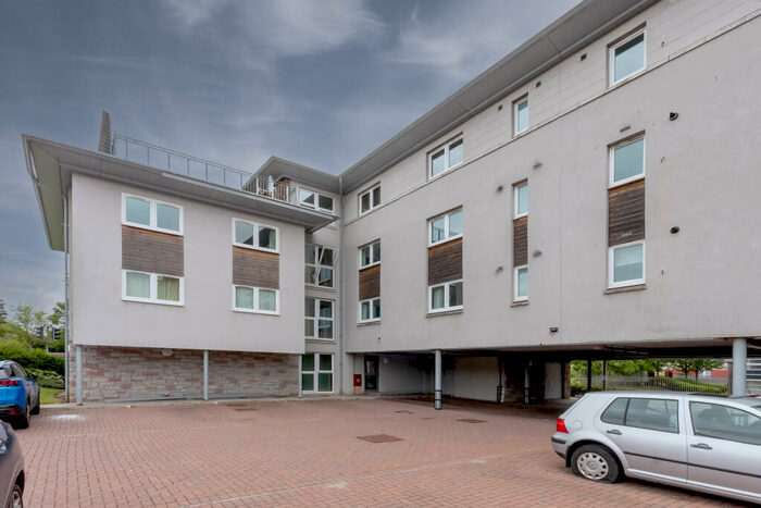 3 Bedroom Flat To Rent In Ashgrove Road, Ashgrove, Aberdeen, AB25