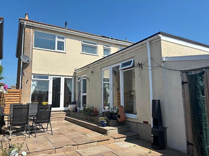 3 Bedroom Semi-Detached House For Sale In Harewell Walk, Wells, BA5