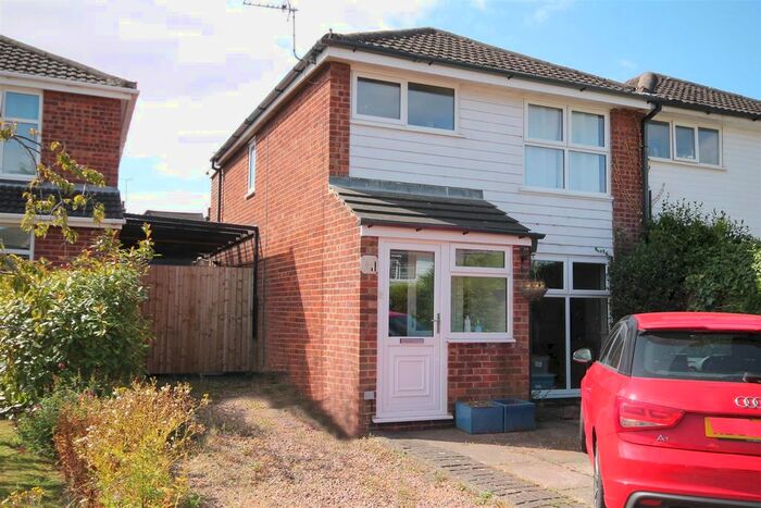 3 Bedroom Semi-Detached House To Rent In Orchard Avenue, Castle Donington, Derby, DE74