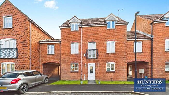 5 Bedroom Terraced House For Sale In Brookfield, West Allotment, Newcastle Upon Tyne, NE27