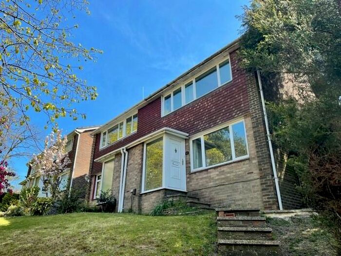 3 Bedroom Semi-Detached House To Rent In Midanbury Lane, Midanbury, Southampton, SO18