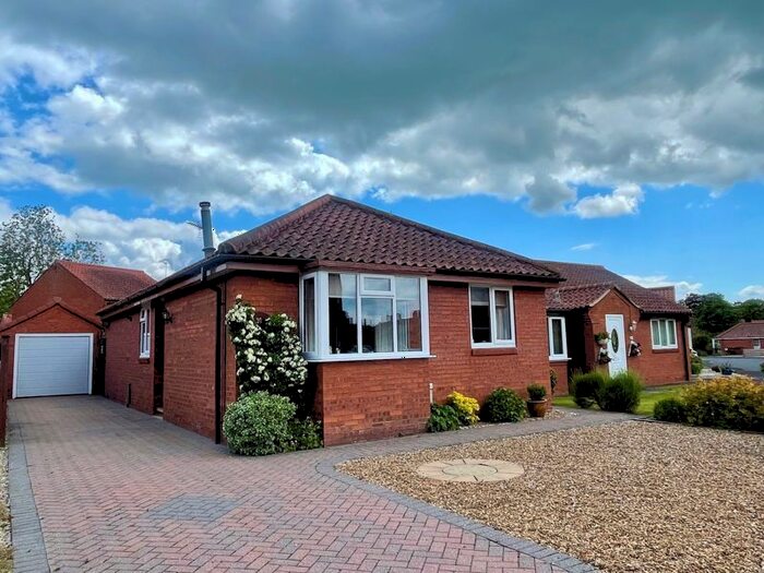 3 Bedroom Detached Bungalow For Sale In The Limes, Helmsley, York, YO62