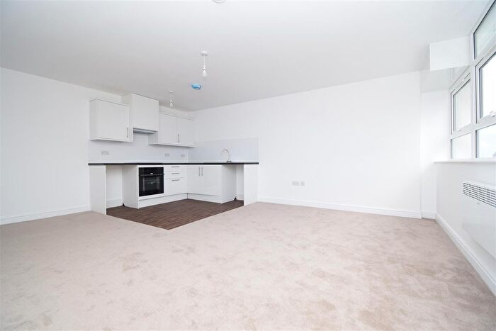 1 Bedroom Flat To Rent In Flat, Trend House, Northgate, Wakefield, - One Bedroom, WF1