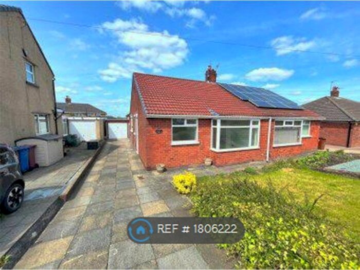 2 Bedroom Bungalow To Rent In Eskdale Crescent, Blackburn, BB2