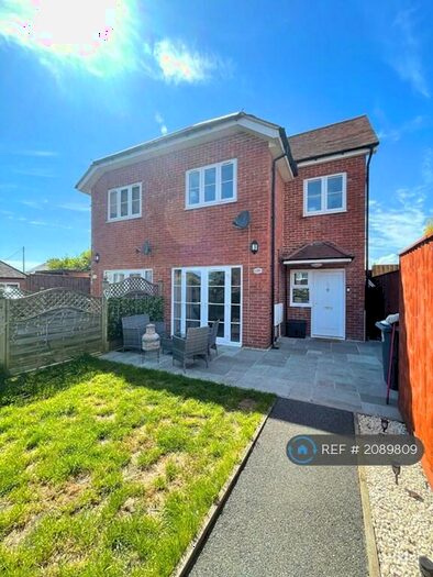 2 Bedroom Semi-Detached House To Rent In Wimborne Road, Bournemouth, BH9