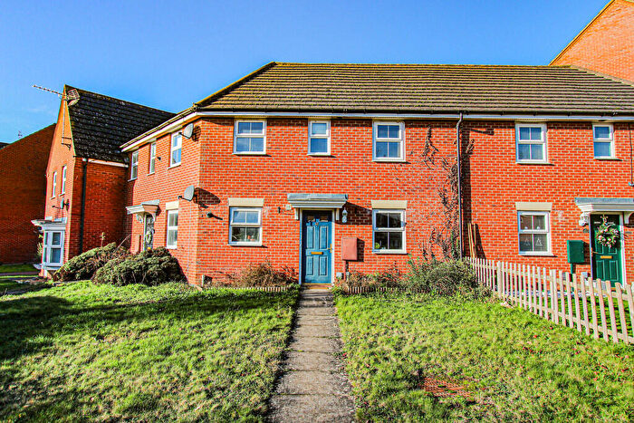 2 Bedroom Ground Maisonette For Sale In Presland Way, Irthlingborough, NN9
