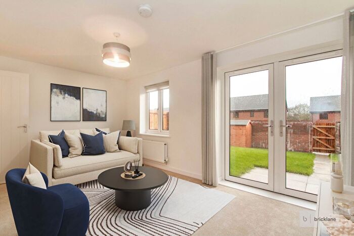 4 Bedroom Property To Rent In Gainsborough Avenue, Bristol, BS10