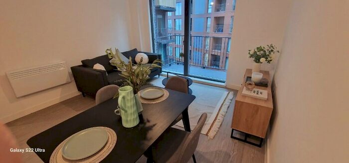 2 Bedroom Apartment To Rent In Oldfield Road, Manchester, Greater Manchester, M5