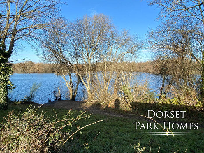 2 Bedroom Park Home For Sale In Stillwater Park, North Poulner Road, Ringwood, Hants, BH24