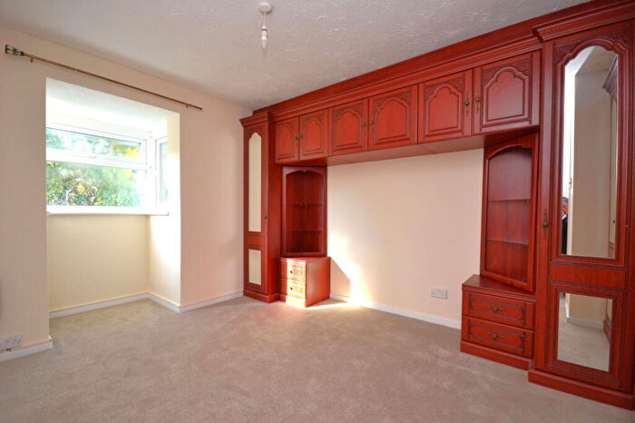 1 Bedroom Flat To Rent In Waterside Drive, Chichester, PO19