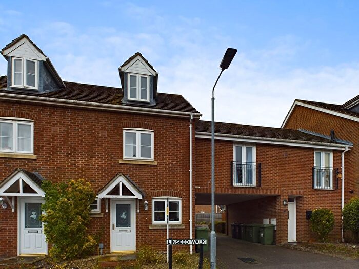 3 Bedroom Town House To Rent In Linseed Walk, Downham Market, PE38