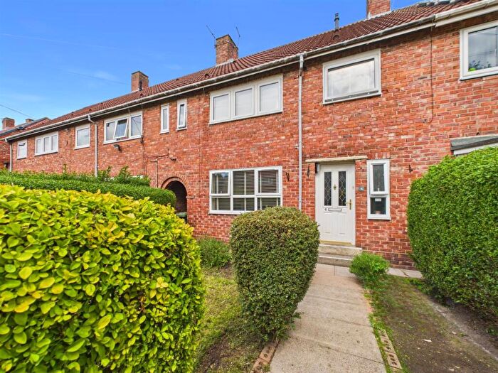 3 Bedroom Terraced House For Sale In Kendal Crescent, Low Fell, NE9