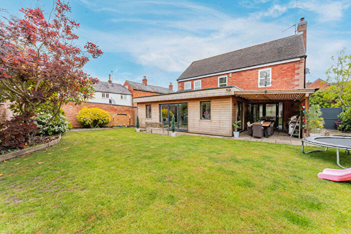 5 Bedroom Detached House For Sale In Beech Tree Close, Kibworth Harcourt, LE8