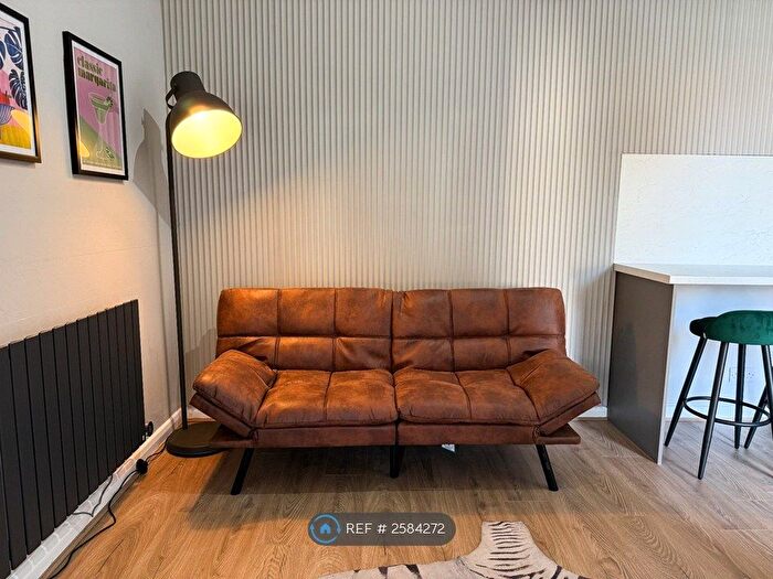 1 Bedroom Flat To Rent In Portland Street, Lincoln, LN5