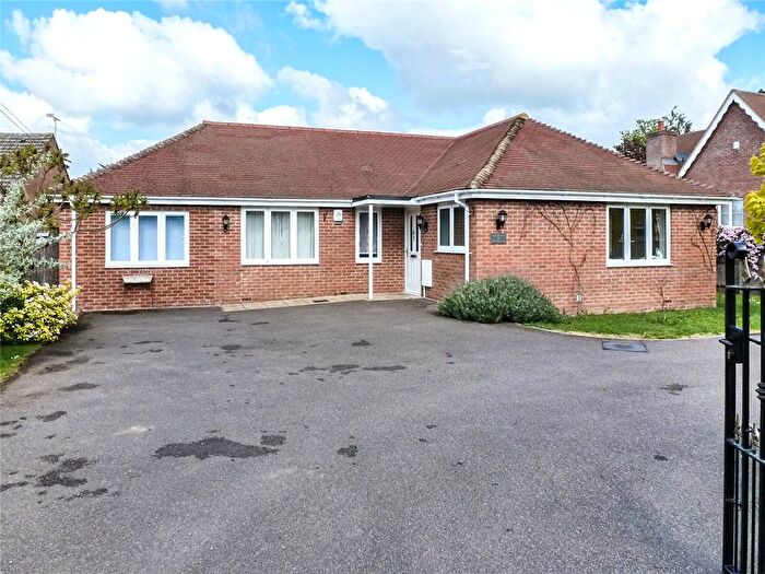 4 Bedroom Bungalow To Rent In Cole End Lane, Sewards End, Saffron Walden, CB10
