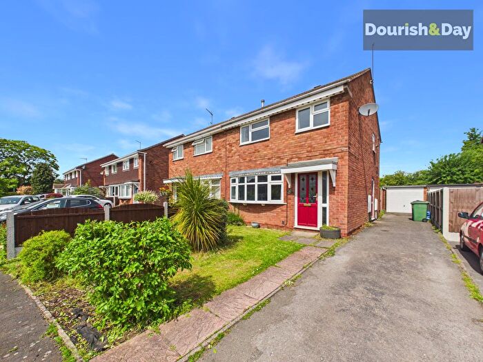 3 Bedroom Semi-Detached House To Rent In Fernwood, Stafford, ST16