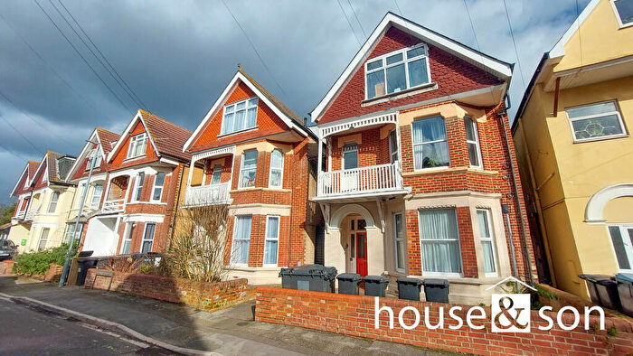 11 Bedroom Detached House For Sale In Grosvenor Gardens, Bournemouth, BH1
