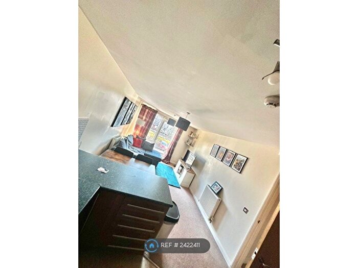 2 Bedroom Flat To Rent In Romana Square, Timperley, WA14