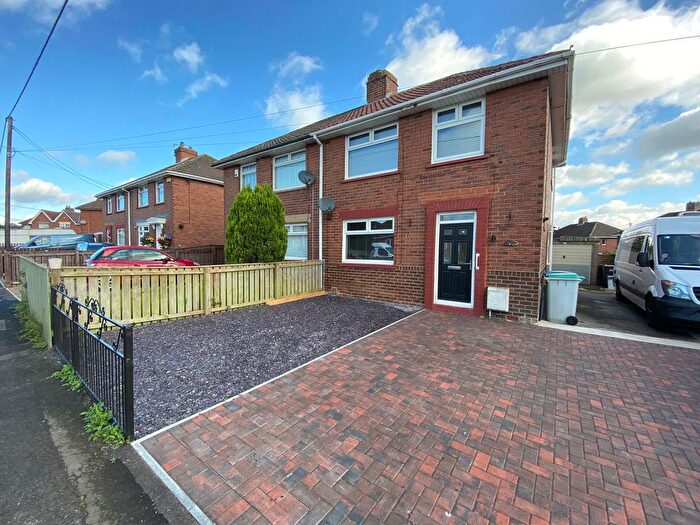 3 Bedroom Semi-Detached House To Rent In Ashdale Road, Consett, DH8